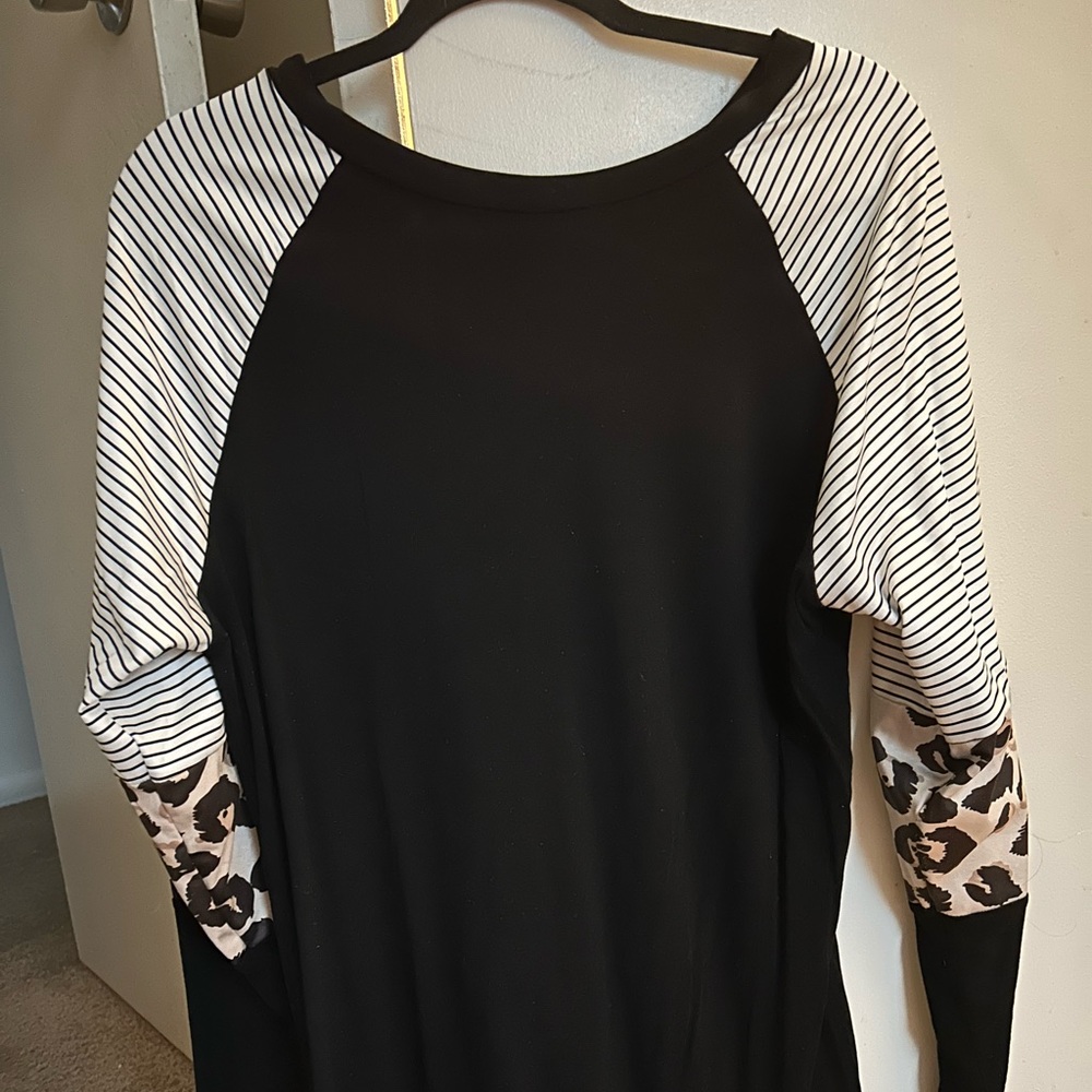 Long sleeve T-shirt